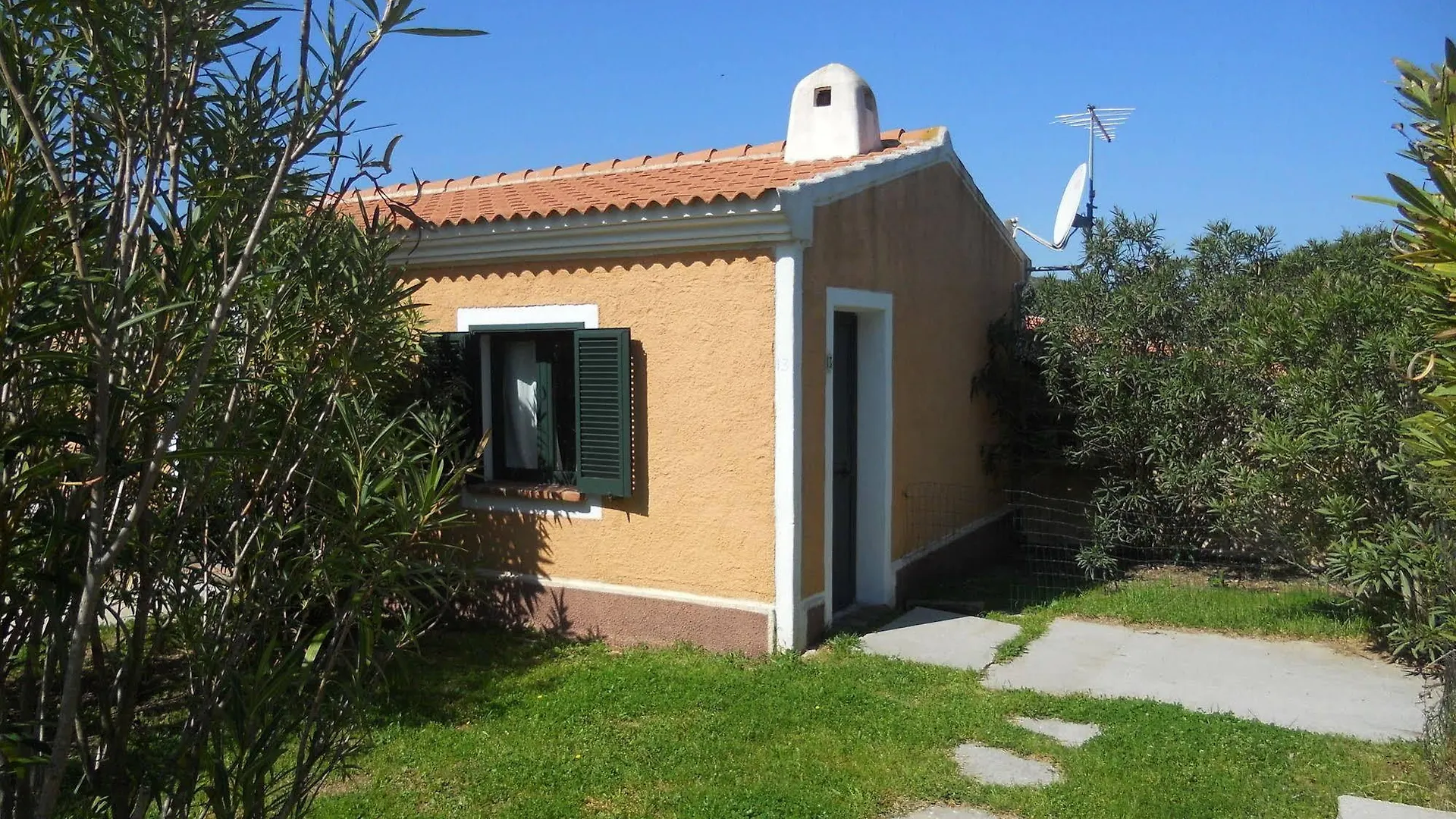 ***  Borgo Di Campagna Hotel Porto San Paolo Olaszország