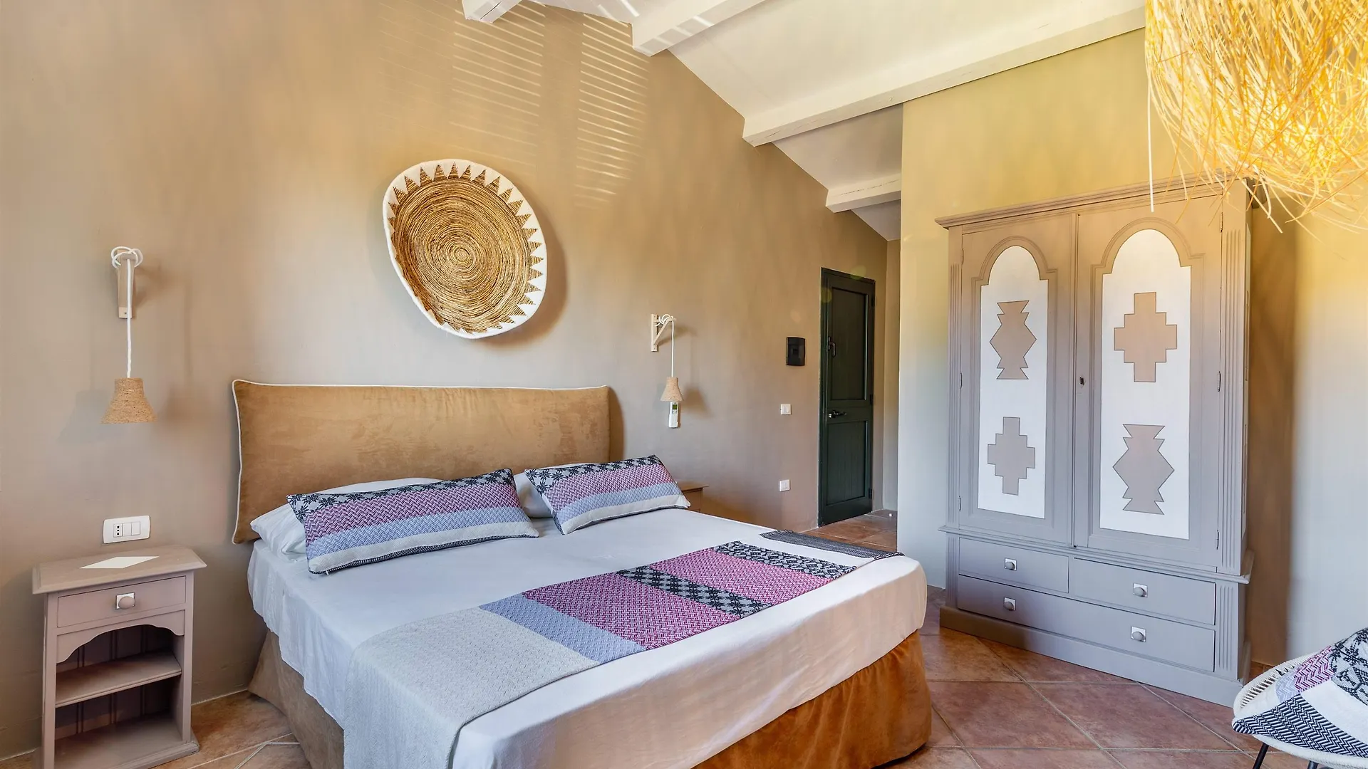 Borgo Di Campagna Otel Porto San Paolo  3*, Porto San Paolo (Sardinia)