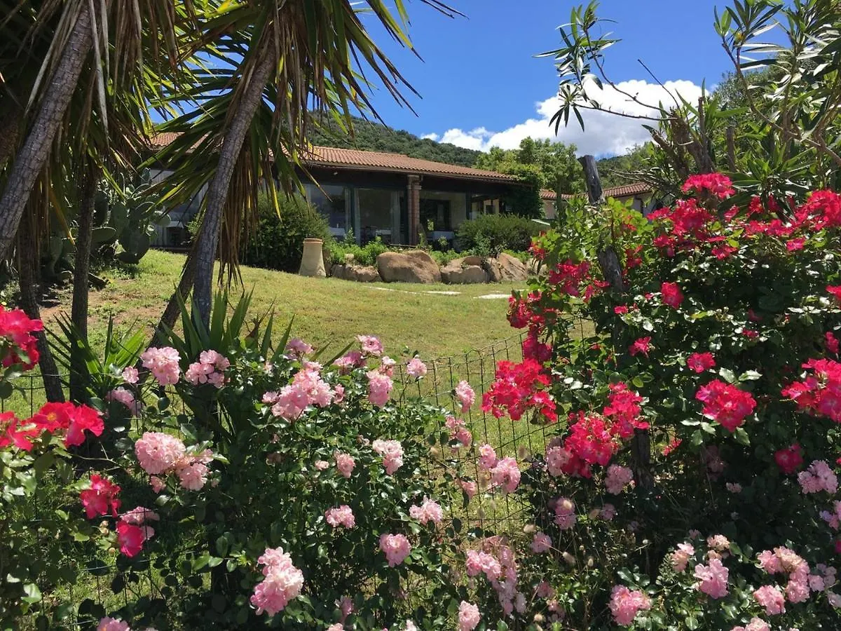 Borgo Di Campagna Hotel Porto San Paolo